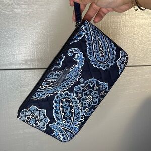 Vera Bradley Blue Bandana Paisley Print Wristlet